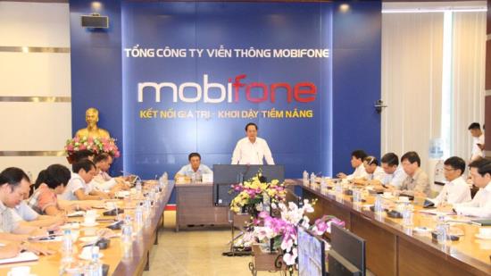 Bộ trưởng Trương Minh Tuấn yêu cầu MobiFone nhanh chóng ổn định tư tưởng cán bộ ảnh 1